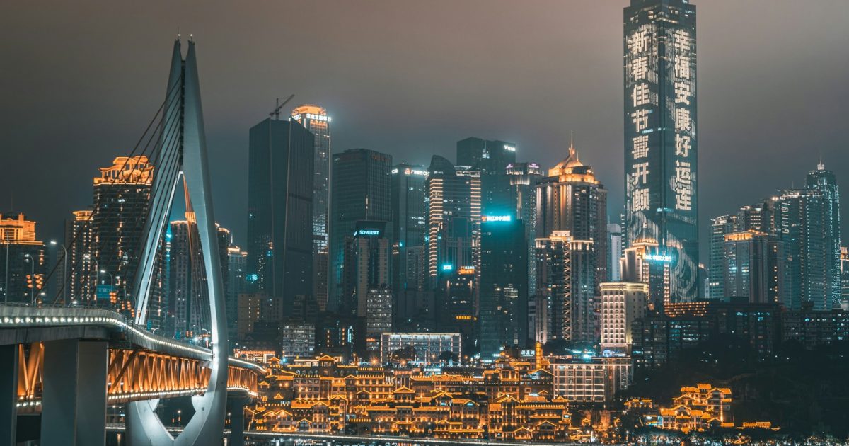 重庆码头文化：两江交汇处的城市记忆